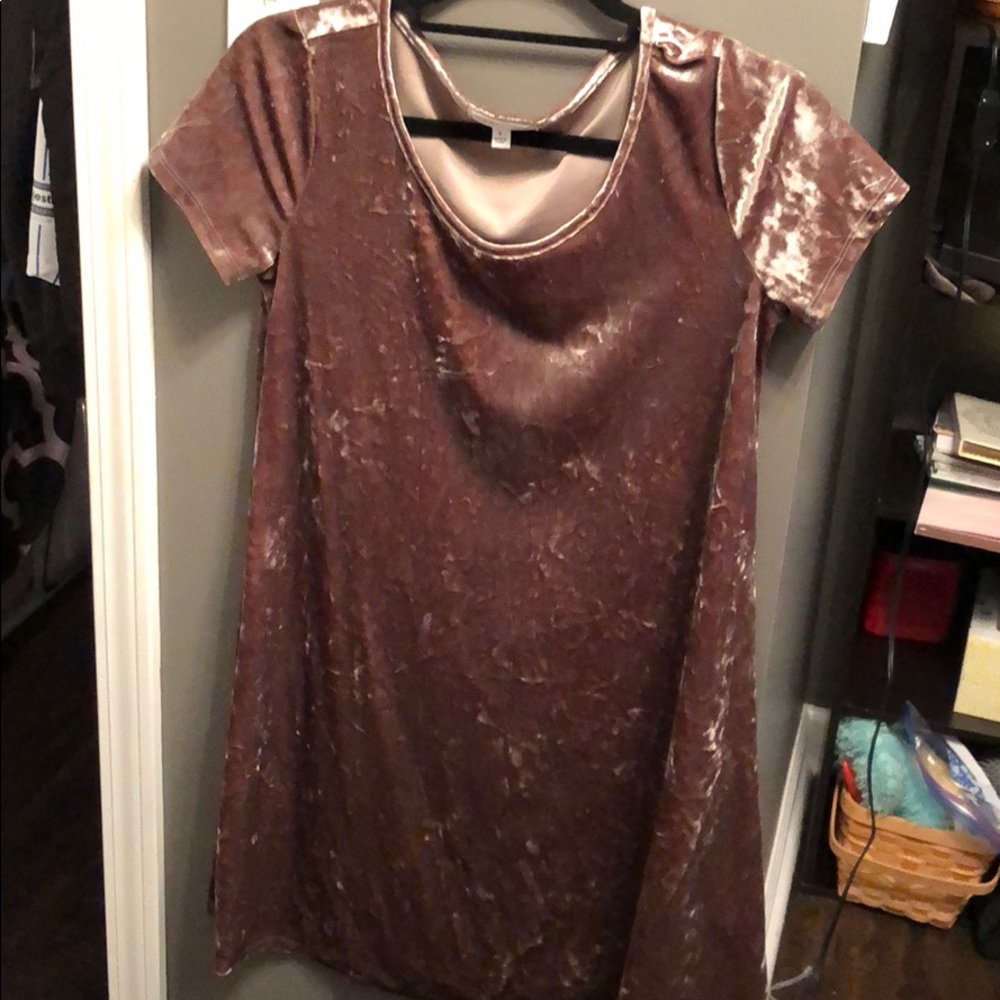 Crushed velvet T-shirt dresss